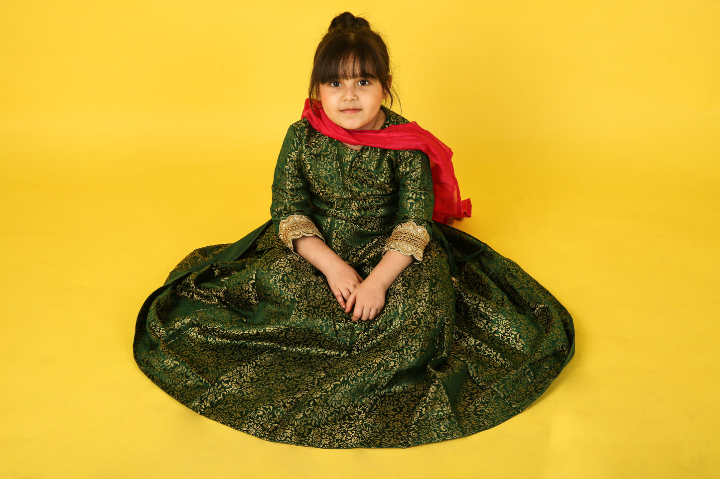 Green Banarsi Kurti Lahenga with Pink Shiffon Dupatta